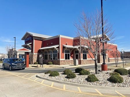 Retail space for Sale at 2720 S I-35 Service Rd in Moore