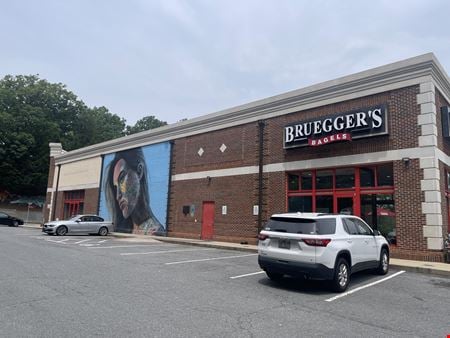 Retail space for Rent at 3215 Battleground Ave in Greensboro