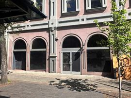 Strowbridge Building Retail
