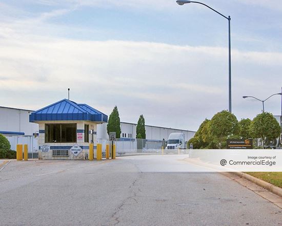 Southlake Distribution Center - 7137 Southlake Pkwy