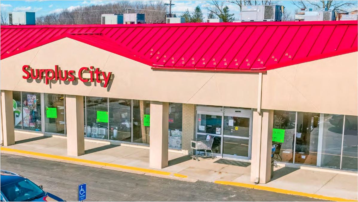 Retail Suite with Grocery/Retail Box