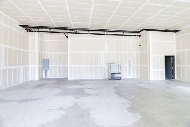 END-CAP NEWLY BUILT RETAIL | Camino Tierra Santa Nr 101 Highway