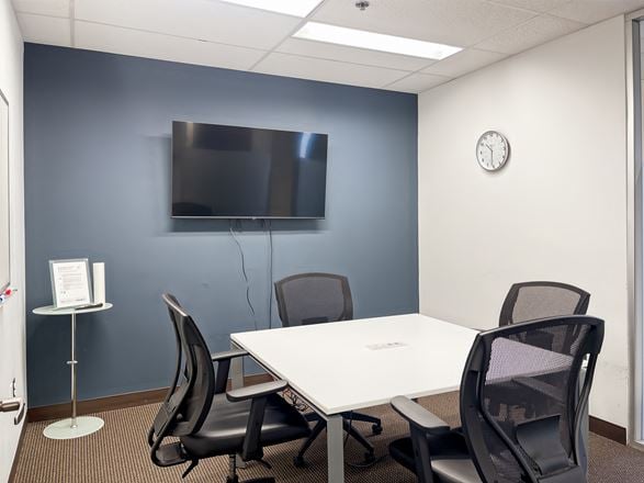 Regus - Montreal - Place d'Armes
