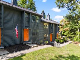 Pinecrest Townhomes