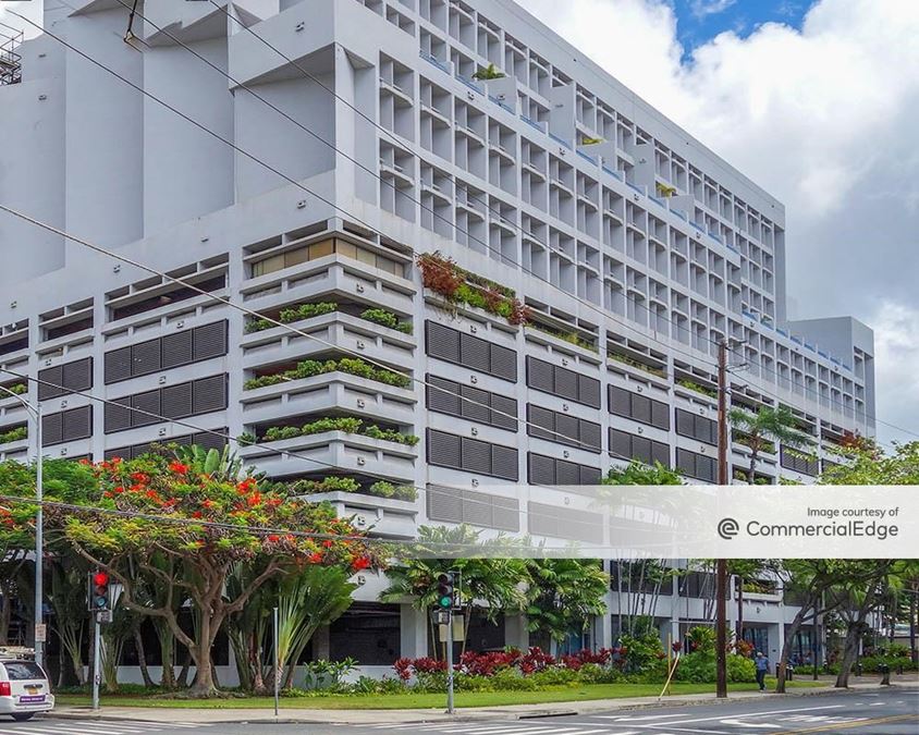 HMSA Center 818 Keeaumoku Street, Honolulu, HI Office Building