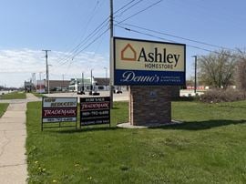Former Denno's Furniture & Mattress