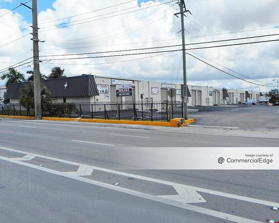Airport International Center - 5501-5595 NW 72nd Avenue