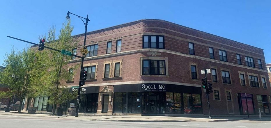 4660-4668 N Broadway