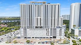 16375 Biscayne Blvd