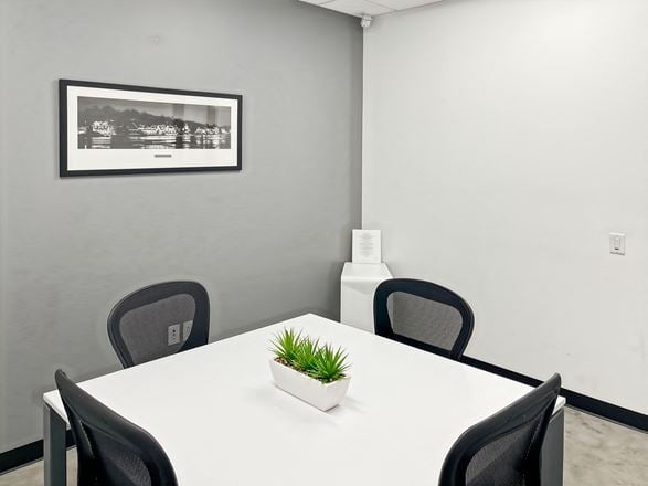 CA, San Bernardino - Three Parkside