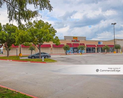 Lakepointe Towne Crossing
