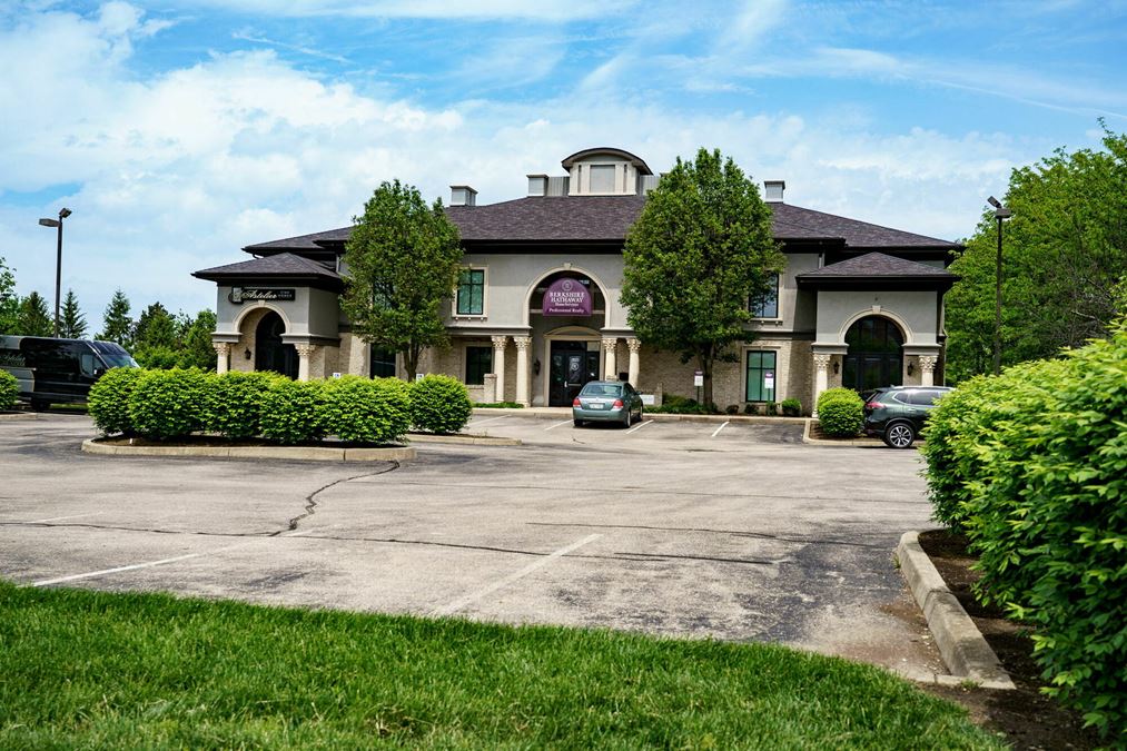 2496 Commons