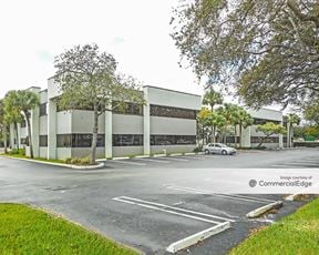Fairway Corporate Center III - 14645 NW 77th Avenue