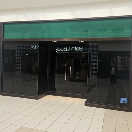 091      Space Photo Gallery 2