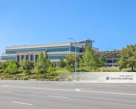 Office space for Rent at 27918 Franklin Pkwy in Valencia