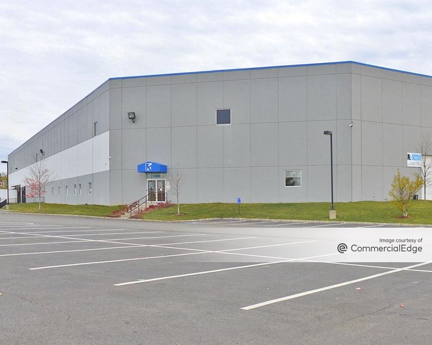 Perth Amboy Business Park - 1000 Amboy Avenue - 1000 Amboy Avenue
