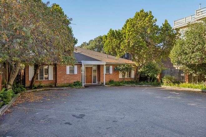 2316 DWIGHT WAY