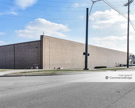 Industrial space for Rent at 3080 Alum Creek Drive in Columbus