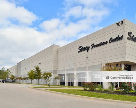 Photo of commercial space at 709 Enterprise Dr in Flower Mound