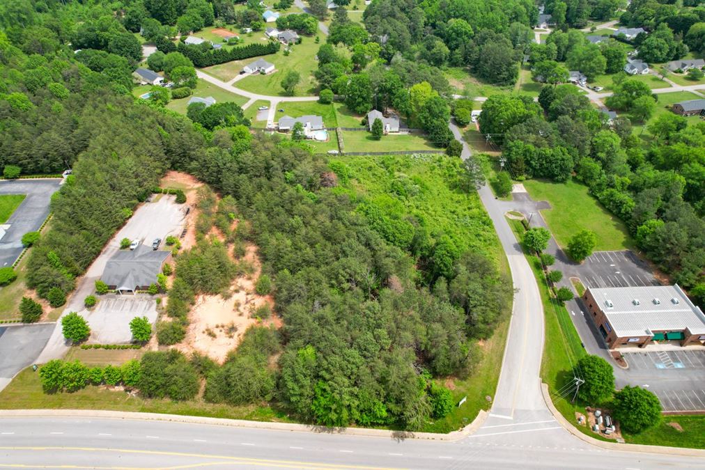 1480 Alexander Love Hwy E