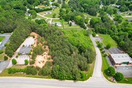 1480 Alexander Love Hwy E
