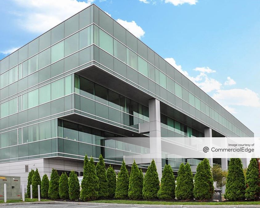 Rubie Corporate Plaza 400 Broadhollow Road, Melville, NY