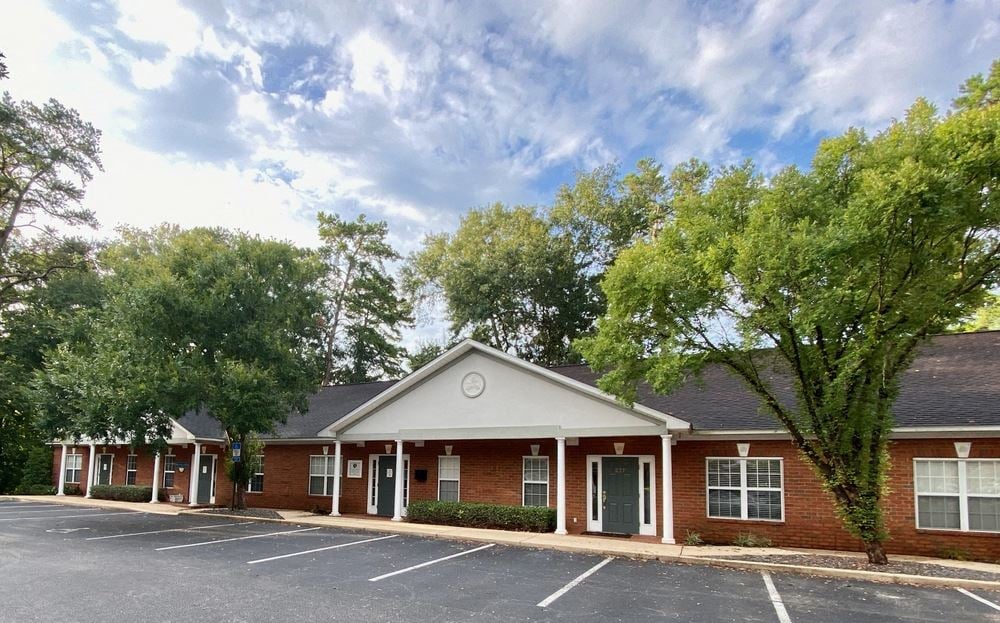 Pinewood Professional Center