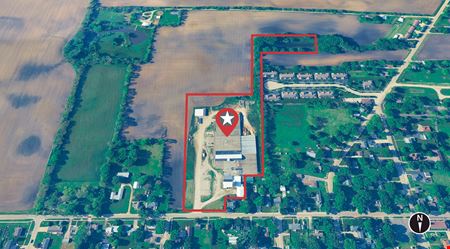 Industrial space for Sale at 327 E Lasalle St in Somonauk