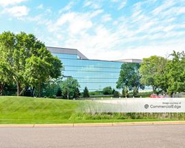 Quadrant Office Building