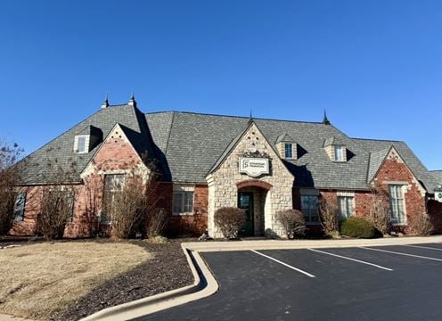 3809 S Greystone Court 