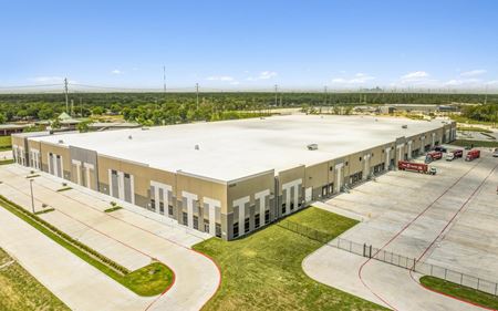 Industrial space for Rent at 13250 Crosby Fwy. in Houston
