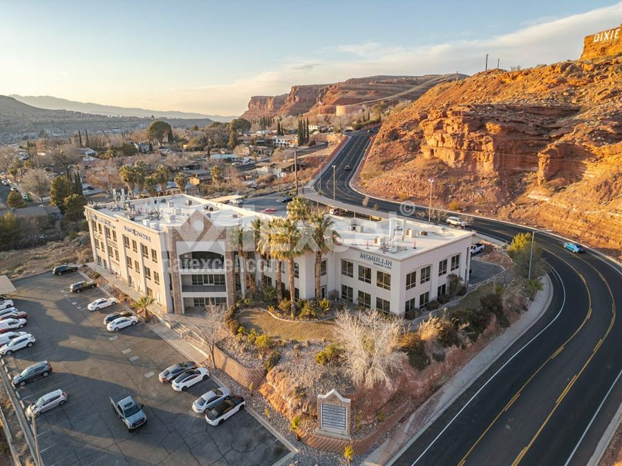 Office Space – For Lease in Skyline Business Center