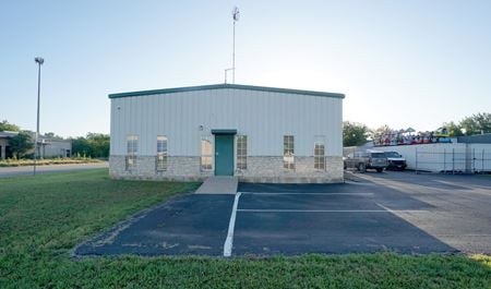 Industrial space for Rent at 1305 W Industrial Blvd in Round Rock