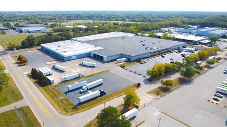 Industrial space for Rent at 1818 Elmwood Rd in Rockford
