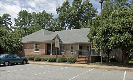291 McLaws Circle - Williamsburg