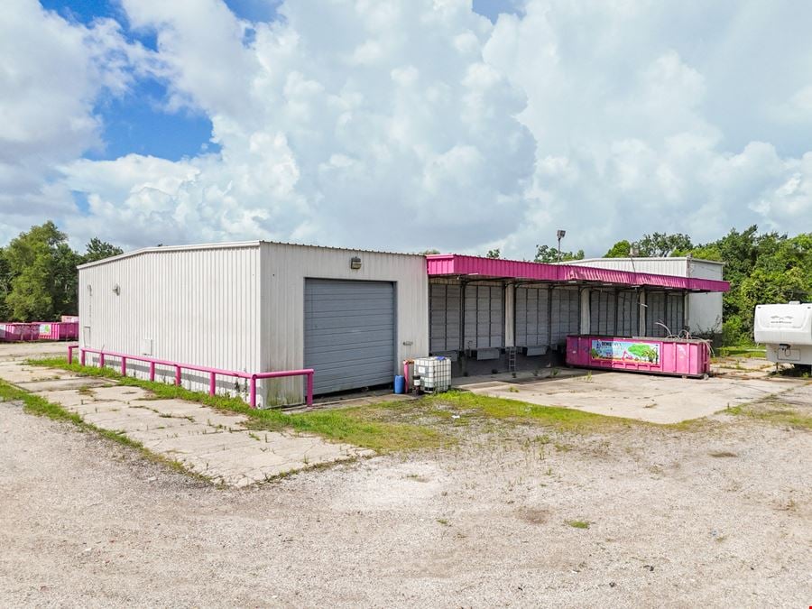 ±10,840 SF Warehouse with Yard on Corner Lot