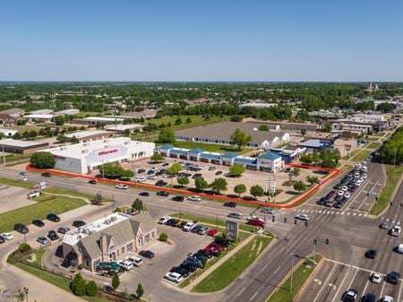 Retail space for Rent at 1427 S. Broadway Avenue in Edmond