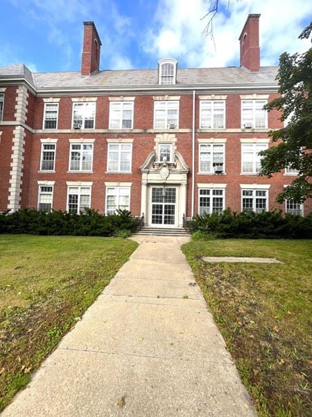 Office space for Sale at 225 South Clay Avenue in Jacksonville