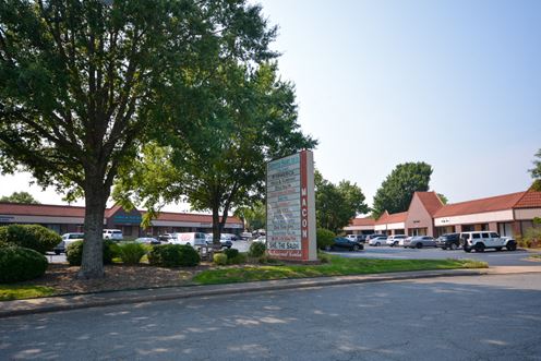 Macon Professional Center