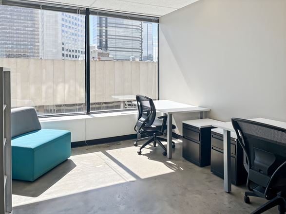 Regus - Calgary – Place