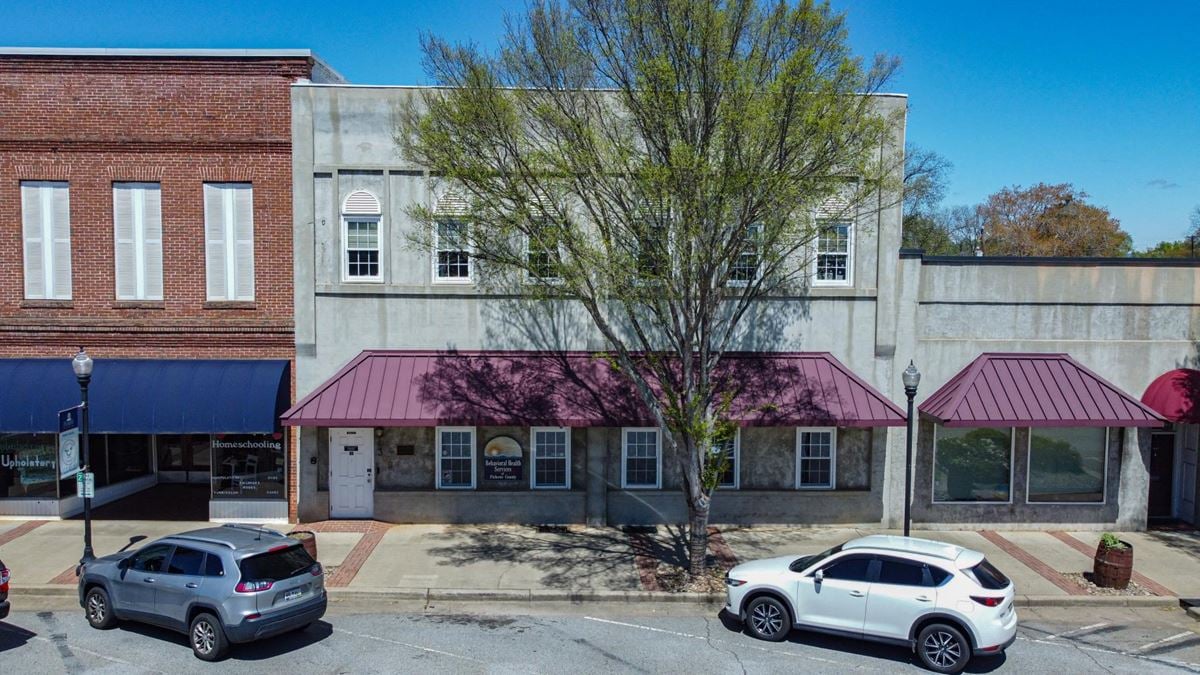 2 Story, 11,000 SQ FT, Mixed Use Space- Downtown Pickens