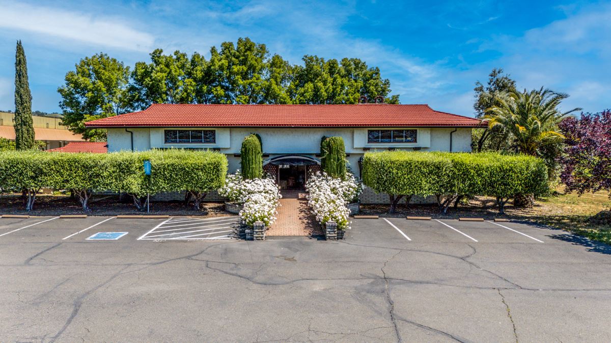 Wine Tasting Room, Restaurant, Retail, or Office
