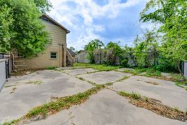 9317 Homestead Rd, Houston, TX 77016