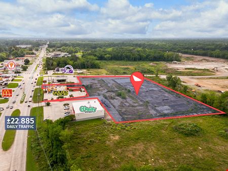 Photo of commercial space at 9475 Greenwell Springs Rd in Baton Rouge