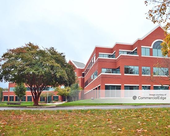 Innsbrook Corporate Center - Colonnade Building