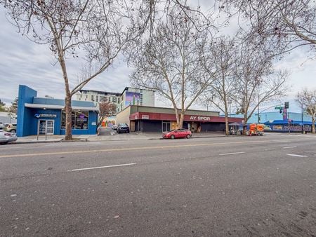 Retail space for Rent at 995 E Santa Clara St in San Jose