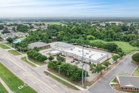 Photo of commercial space at 620-650 24th Ave SW in Norman