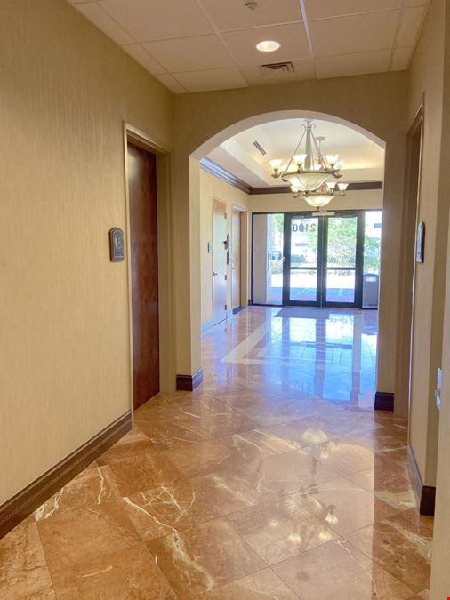 Professional Office 833 SQFT