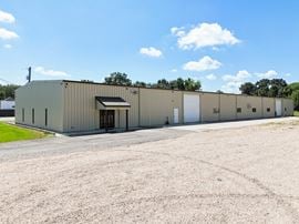 Fully Equipped Industrial Property near Major Roadways