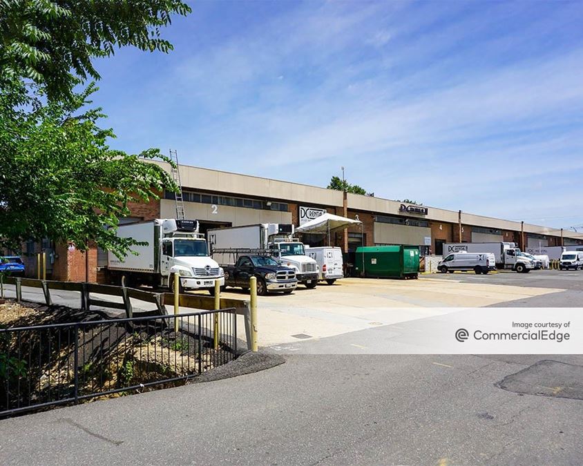 2625 South Shirlington Road, Arlington, VA Industrial Building